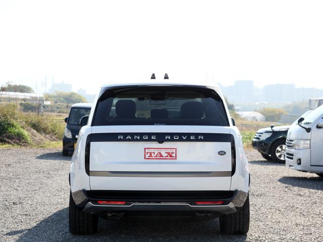 レンジローバー ＨＳＥ　Ｐ５３０　ロングホイールベース　純正ナビ／Ｂカメラ／３６０°カメラ／電動サイドステップ／ガラスルーフ／ＭＥＲＩＤＩＡＮスピーカー／デジタルインナーミラー／黒革シート／シートヒーター／エアシート／ＨＵＤ／ＢＳＭ／リアモニター（30枚目）