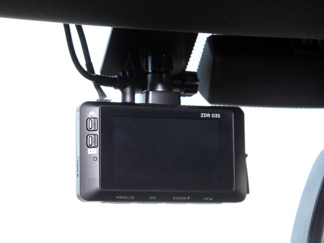 ＭＩＮＩ クーパーＤ　ブリック・レーン・エディション　純正ナビ／Ｂカメラ／クリアランスソナー／シートヒーター／クルコン／ステリモ／オートライト／電格ミラー／限定３００台／ワンオーナー（20枚目）