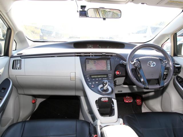 プリウス Gツーリングセレクション 純正SDナビ/フルセグ/Bカメラ/ドライブレコーダー/ETC/ステリモ/クルコン/プッシュスタート/スマートキー/ハーフエアロ/黒革調シートカバー/ダウンサス/スペーサー/TRDペダル/純正17AW(5枚目)