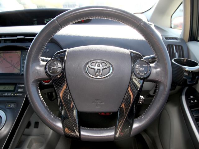 プリウス Gツーリングセレクション 純正SDナビ/フルセグ/Bカメラ/ドライブレコーダー/ETC/ステリモ/クルコン/プッシュスタート/スマートキー/ハーフエアロ/黒革調シートカバー/ダウンサス/スペーサー/TRDペダル/純正17AW(12枚目)