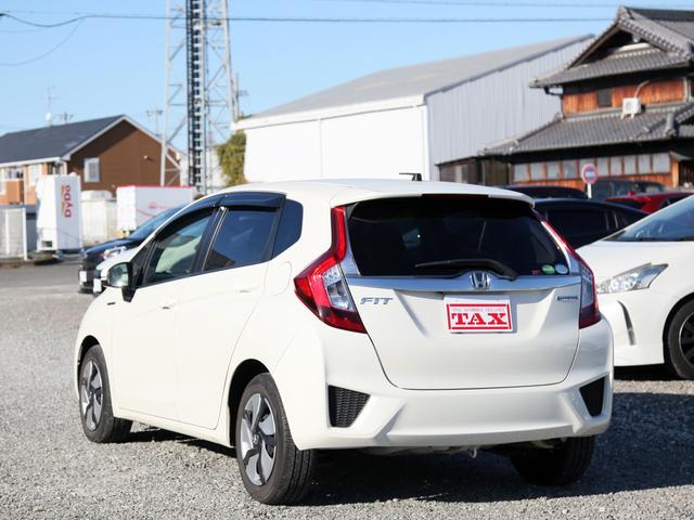 フィットハイブリッド Ｌパッケージ　純正ナビ／ワンセグ／Ｂカメラ／ＥＴＣ／ＬＥＤヘッドライト／社外ルームミラー型ドラレコ／電格ミラー／スマートキー（27枚目）