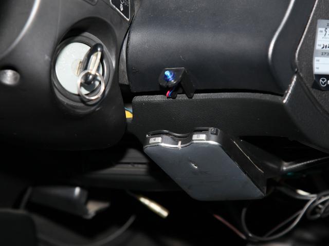 RX-7 タイプRB Sパッケージ 17インチ P-1 Racing/TEIN車高調/momoステアリング/純フォグ/純サイドスカート/外ETC/外雨宮マフラー/Defiブースト計(15枚目)