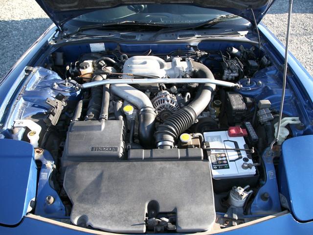 RX-7 タイプRB Sパッケージ 17インチ P-1 Racing/TEIN車高調/momoステアリング/純フォグ/純サイドスカート/外ETC/外雨宮マフラー/Defiブースト計(22枚目)