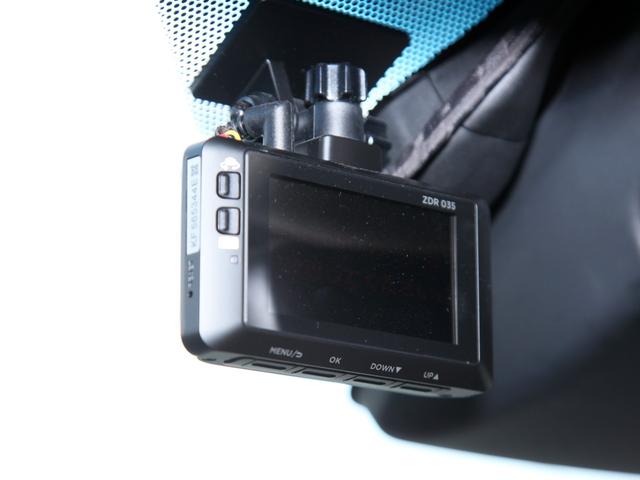 ランドクルーザープラド ＴＸ　Ｌパッケージ　メーカーナビ／フルセグ／Ｂカメラ／ＰＶＭ／サンルーフ／スペアタイヤ／ベージュ革シート／シートヒーター／エアシート／ルーフレール／トヨタセーフティセンス／ビルトインＥＴＣ２．０／ワンオーナー（19枚目）