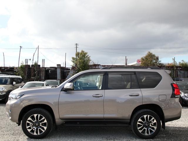 ランドクルーザープラド ＴＸ　Ｌパッケージ　メーカーナビ／フルセグ／Ｂカメラ／ＰＶＭ／サンルーフ／スペアタイヤ／ベージュ革シート／シートヒーター／エアシート／ルーフレール／トヨタセーフティセンス／ビルトインＥＴＣ２．０／ワンオーナー（32枚目）