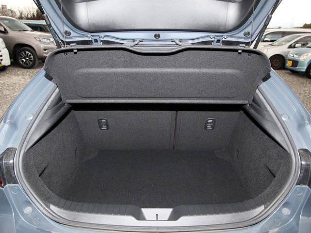 ＭＡＺＤＡ３ファストバック ＸＤバーガンディ　セレクション　アップルカープレイ／フルセグ／Ｂカメラ／プッシュスタート／ＬＥＤ／シートヒーター／Ｈヒーター／赤革シート／パワーシート／ステリモ／クルコン／パドルシフト／ワンオーナー（27枚目）