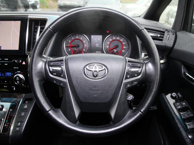 アルファード ２．５Ｓ　タイプゴールドＩＩ　Ｔコネクトナビ／バックカメラ／純正フリップダウンモニター／両側パワースライドドア／パワーバックドア／レーダークルーズ／クリアランスソナー／ＥＴＣ／ハーフレザーシート／ワンオーナー（10枚目）