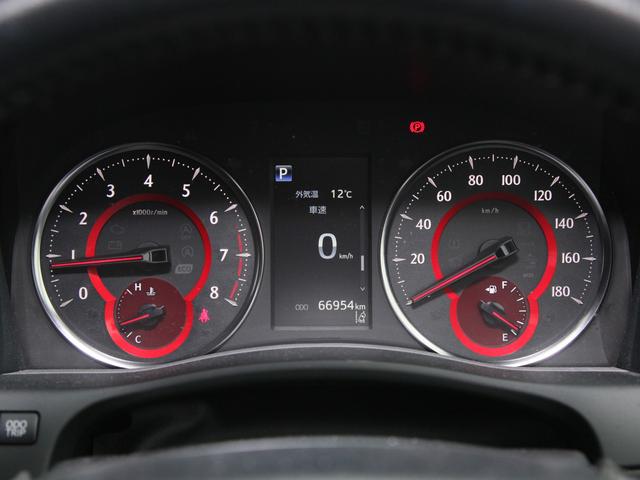 アルファード ２．５Ｓ　タイプゴールドＩＩ　Ｔコネクトナビ／バックカメラ／純正フリップダウンモニター／両側パワースライドドア／パワーバックドア／レーダークルーズ／クリアランスソナー／ＥＴＣ／ハーフレザーシート／ワンオーナー（11枚目）