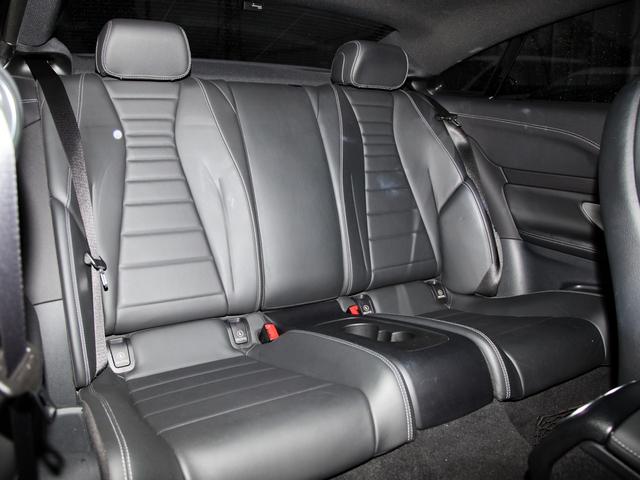 Ｅクラス Ｅ３００　クーペ　スポーツ　エクスクルーシブ／純正ナビ／フルセグＴＶ／３６０°カメラ／レーダーセーフティＰＫＧ／エクスクルーシブＰＫＧ／パワーシート／パワーバックドア／ＥＴＣ２．０／パフュームアトマイザー（23枚目）