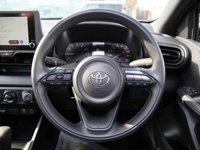 ヤリス Ｘ　純正Ｔコネクトナビ／パノラミックビューモニター／ＥＴＣ／ＬＥＤヘッドライト／ＨＤＭＩ／ＵＳＢタイプＣ／前後ＴＺドラレコ（12枚目）