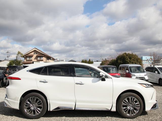 ハリアーハイブリッド Ｚ　レザーパッケージ　純正ナビ／フルセグ／バックカメラ／パノラミックビューモニター／ＦＳＲモデリスタエアロ／ＪＢＬスピーカー／パワーバックドア／調光パノラマルーフ／デジタルインナーミラー／ＥＴＣ（30枚目）