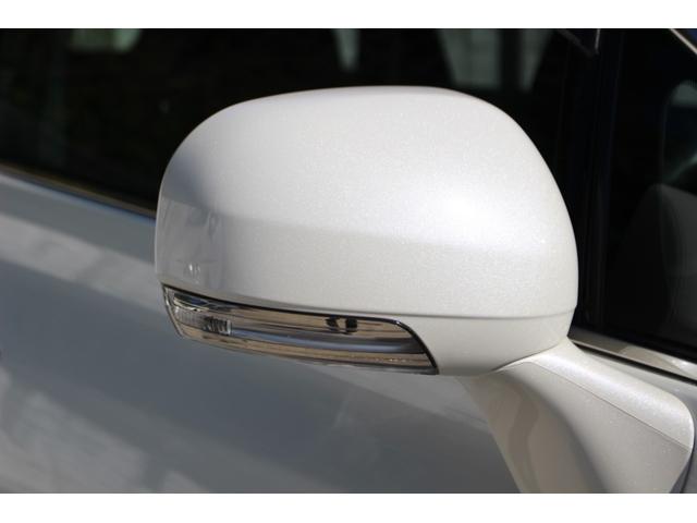 マークXジオ エアリアル 純正エアロパーツ フロントカメラ オートライト HID スマートキー2個 運転席/助手席パワーシート 純正ナビTV Bluetooth ETC バックカメラ クリアランスソナー 純正ラゲッジマット(18枚目)