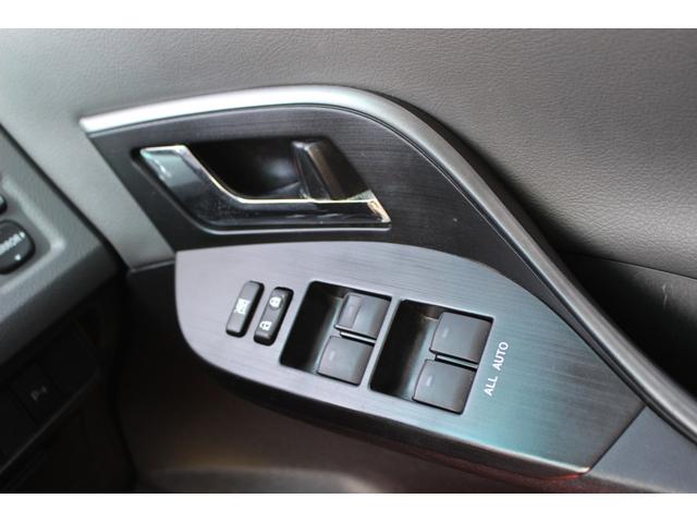 マークXジオ エアリアル 純正エアロパーツ フロントカメラ オートライト HID スマートキー2個 運転席/助手席パワーシート 純正ナビTV Bluetooth ETC バックカメラ クリアランスソナー 純正ラゲッジマット(59枚目)