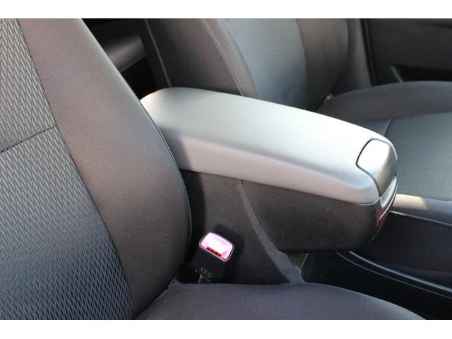 マークXジオ エアリアル 純正エアロパーツ フロントカメラ オートライト HID スマートキー2個 運転席/助手席パワーシート 純正ナビTV Bluetooth ETC バックカメラ クリアランスソナー 純正ラゲッジマット(61枚目)