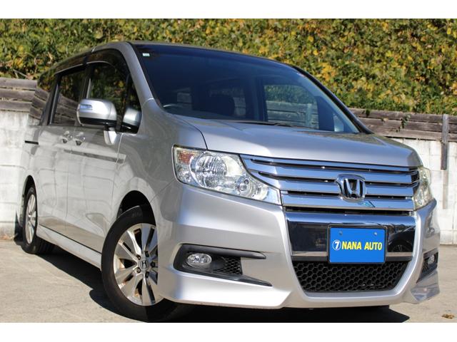 ステップワゴンスパーダ Ｚ　両側パワースライドドア　スマートキー　後席フィリップダウンモニター　オートライト　ＨＩＤヘッドライト　純正エアロパーツ　パドルシフト　純正ナビ　ワンセグＴＶ　ＣＤ録音　ＤＶＤ　ＥＴＣ　バックカメラ（6枚目）