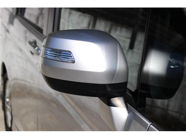 ステップワゴンスパーダ Ｚ　両側パワースライドドア　スマートキー　後席フィリップダウンモニター　オートライト　ＨＩＤヘッドライト　純正エアロパーツ　パドルシフト　純正ナビ　ワンセグＴＶ　ＣＤ録音　ＤＶＤ　ＥＴＣ　バックカメラ（22枚目）