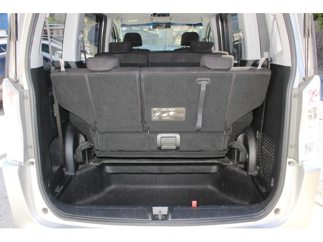 ステップワゴンスパーダ Ｚ　両側パワースライドドア　スマートキー　後席フィリップダウンモニター　オートライト　ＨＩＤヘッドライト　純正エアロパーツ　パドルシフト　純正ナビ　ワンセグＴＶ　ＣＤ録音　ＤＶＤ　ＥＴＣ　バックカメラ（33枚目）