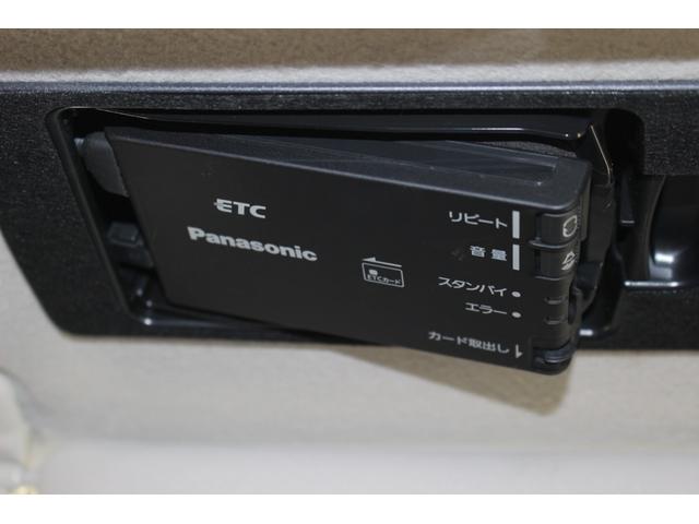 プレマシー ２０Ｓ　両側パワースライドドア　カードキー　アルパインフィリップダウンモニター　リバース連動前後ドライブレコーダー　ナビＴＶ　ＵＳＢ　ＥＴＣ　ステアリングリモコン　ステアシフト　ドアロック連動格納ドアミラー（55枚目）