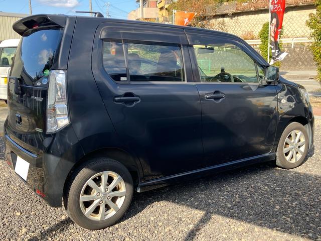 ワゴンＲスティングレー Ｘ　ＥＴＣ　ナビ　ＨＩＤ　スマートキー　盗難防止システム　衝突安全ボディ　運転席　助手席　エアバック　ＡＢＳ　エアコン　パワーステアリング　パワーウィンドウ（7枚目）