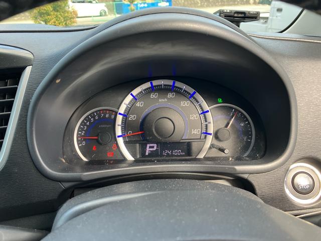 ワゴンＲスティングレー Ｘ　ＥＴＣ　ナビ　ＨＩＤ　スマートキー　盗難防止システム　衝突安全ボディ　運転席　助手席　エアバック　ＡＢＳ　エアコン　パワーステアリング　パワーウィンドウ（25枚目）