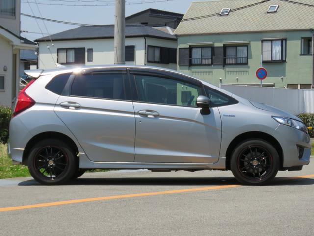 フィットハイブリッド Ｓパッケージ　４ＷＤ（7枚目）