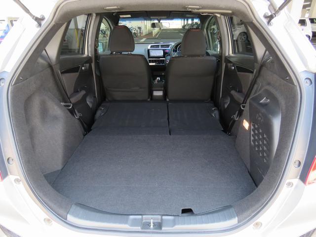 フィットハイブリッド Ｓパッケージ　４ＷＤ（24枚目）