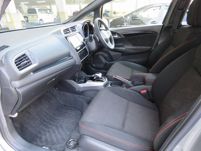 フィットハイブリッド Ｓパッケージ　４ＷＤ（26枚目）