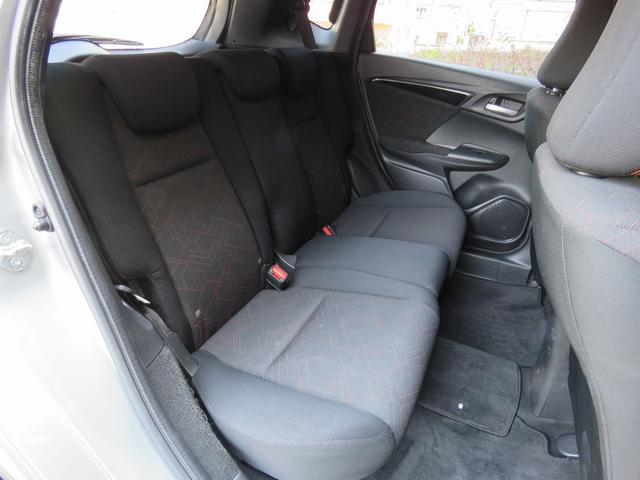 フィットハイブリッド Ｓパッケージ　４ＷＤ（29枚目）