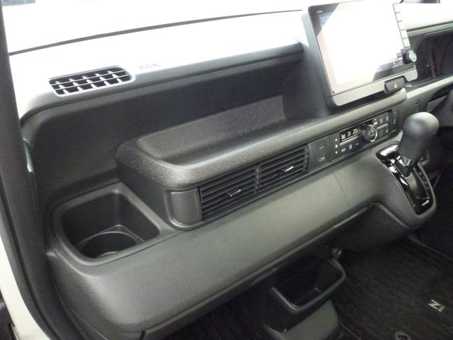 Ｎ－ＢＯＸカスタム ベースグレード　弊社元試乗車　純正９インチナビ　シートヒーター　純正ナビ連動ドラレコ前後３カメラ　パーキングセンサー　シートバックテーブル　サイドカーテンエアバック　電子パーキングブレーキ　ＥＴＣ　ＬＥＤヘッドライト（32枚目）