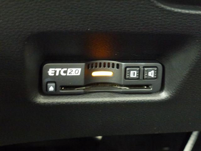 フィット ｅ：ＨＥＶホーム　弊社元試乗車　ホンダコネクトディスプレイ　ＥＴＣ２．０　純正ドラレコ前後　電子パーキングブレーキ　ＬＥＤヘッドライト　サイドカーテンエアバック　バックカメラ　Ｂｌｕｅｔｏｏｔｈａｕｄｉｏ（17枚目）