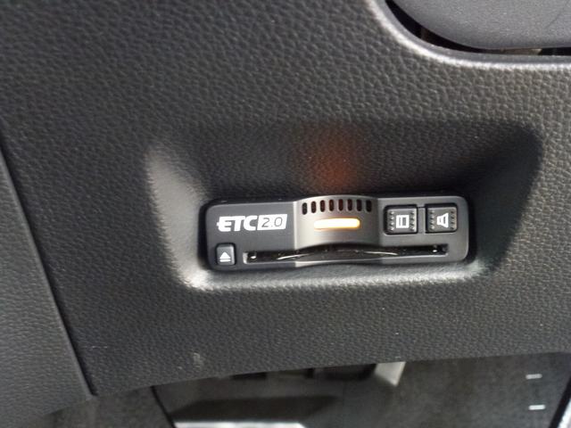 フィット ｅ：ＨＥＶホーム　当社元試乗車　工場オプションコネクトナビ搭載　フルセグＴＶ　ＢＴＡ　ＬＥＤヘツドライト　ホンダ純正前後ドライブレコーダー　サイドエアバッグ　サイドカーテンエアバッグ　ＵＳＢ接続　コンビシート　禁煙車（32枚目）