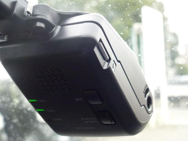フィット ｅ：ＨＥＶホーム　当社元試乗車　工場オプションコネクトナビ搭載　フルセグＴＶ　ＢＴＡ　ＬＥＤヘツドライト　ホンダ純正前後ドライブレコーダー　サイドエアバッグ　サイドカーテンエアバッグ　ＵＳＢ接続　コンビシート　禁煙車（38枚目）