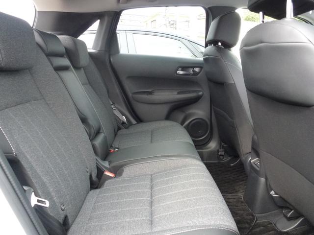 フィット ｅ：ＨＥＶホーム　当社元試乗車　工場オプションコネクトナビ搭載　フルセグＴＶ　ＢＴＡ　ＬＥＤヘツドライト　ホンダ純正前後ドライブレコーダー　サイドエアバッグ　サイドカーテンエアバッグ　ＵＳＢ接続　コンビシート　禁煙車（42枚目）