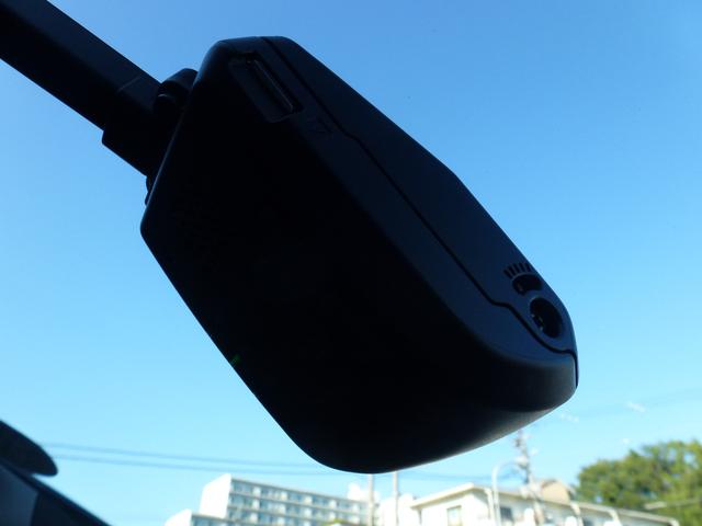フィット e:HEVホーム メーカーオプションコネクト対応ナビ、BTA、USB、フルセグTV、バックカメラ、サイドエアバッグ+サイドカーテンエアバッグ、コンビシート、LEBヘッドライト、前後純正ドライブレコーダー、(22枚目)