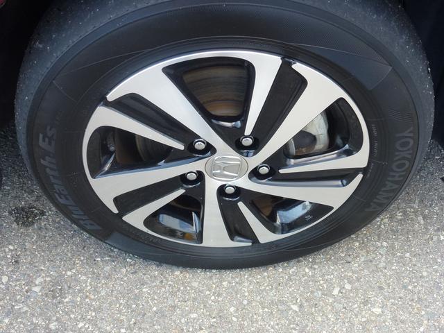 フリードハイブリッド ハイブリッド・Ｇホンダセンシング　メーカーオプションナビゲーション、フルセグＴＶ、ＢＴＡ、ＵＳＢ、ＨＤＭＩ、サイドエアバッグ＋サイドカーテンエアバッグ、ＥＴＣ、ホンダ純正フロントドライブレコーダー、ＬＥＢヘッドライト、７人乗り仕様（41枚目）