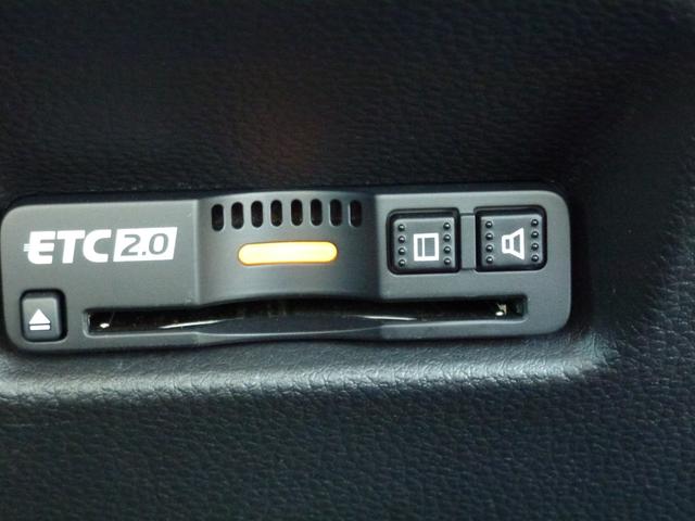 フィット ｅ：ＨＥＶホーム　弊社元レンタカー　純正ドラレコ前後　純正ナビ　パーキングセンサー　ＥＴＣ２．０　サイドカーテンエアバック　ＬＥＤヘッドライト　バックカメラ　Ｂｌｕｅｔｏｏｔｈａｕｄｉｏ（16枚目）