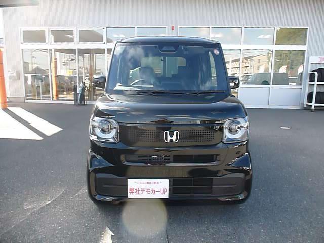 Ｎ－ＢＯＸ ベースグレード　ホンダ純正ギャザズ８インチナビ、フルセグＴＶ、ＢＴＡ、ＵＳＢ、バックカメラ、ＬＥＢヘッドライト、サイドエアバッグ＋サイドカーテンエアバッグ、ＥＴＣ、ドラレコ前後、運転席助手席シートヒーター、（7枚目）