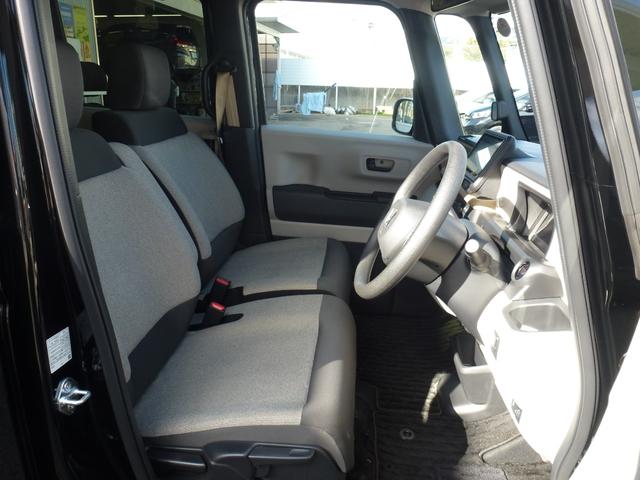 Ｎ－ＢＯＸ ベースグレード　ホンダ純正ギャザズ８インチナビ、フルセグＴＶ、ＢＴＡ、ＵＳＢ、バックカメラ、ＬＥＢヘッドライト、サイドエアバッグ＋サイドカーテンエアバッグ、ＥＴＣ、ドラレコ前後、運転席助手席シートヒーター、（9枚目）