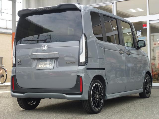 N-BOXカスタム ターボコーディネートスタイル 純正8インチナビ 両側パワースライドドア ETC ドライブレコーダー前後 Bluetooth バックカメラ USB シートヒーター パドルシフト 革巻きステアリング フルプライムスムースシート(8枚目)