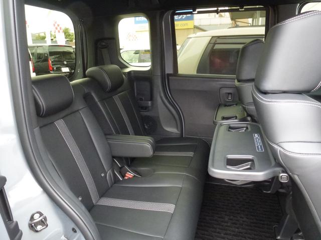 N-BOXカスタム ターボコーディネートスタイル 純正8インチナビ 両側パワースライドドア ETC ドライブレコーダー前後 Bluetooth バックカメラ USB シートヒーター パドルシフト 革巻きステアリング フルプライムスムースシート(15枚目)