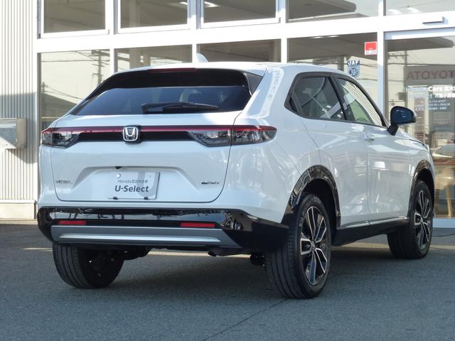 ヴェゼル e:HEVZ 純正9インチナビ ナビ連動ドライブレコーダー前後 パーキングセンサー パワーテールゲート 革巻きステアリング パドルシフト シートヒーター ETC 電子パーキングスイッチ CD/DVD(10枚目)