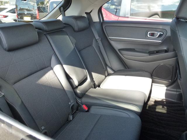 ヴェゼル e:HEVZ 純正9インチナビ ナビ連動ドライブレコーダー前後 パーキングセンサー パワーテールゲート 革巻きステアリング パドルシフト シートヒーター ETC 電子パーキングスイッチ CD/DVD(12枚目)