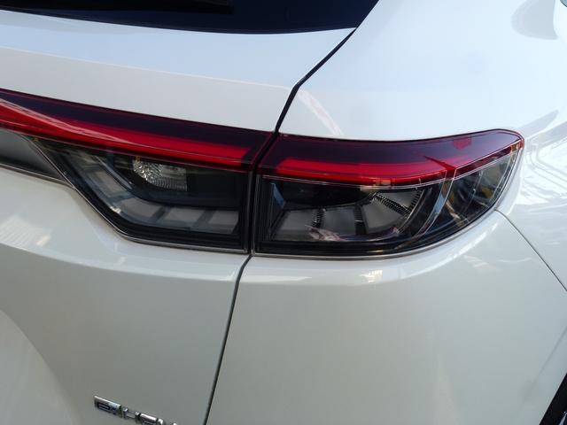 ヴェゼル e:HEVZ 純正9インチナビ ナビ連動ドライブレコーダー前後 パーキングセンサー パワーテールゲート 革巻きステアリング パドルシフト シートヒーター ETC 電子パーキングスイッチ CD/DVD(23枚目)