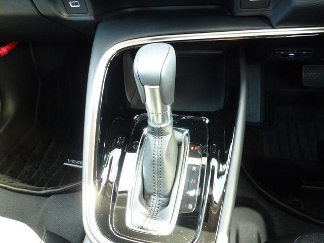 ヴェゼル e:HEVZ 純正9インチナビ ナビ連動ドライブレコーダー前後 パーキングセンサー パワーテールゲート 革巻きステアリング パドルシフト シートヒーター ETC 電子パーキングスイッチ CD/DVD(36枚目)