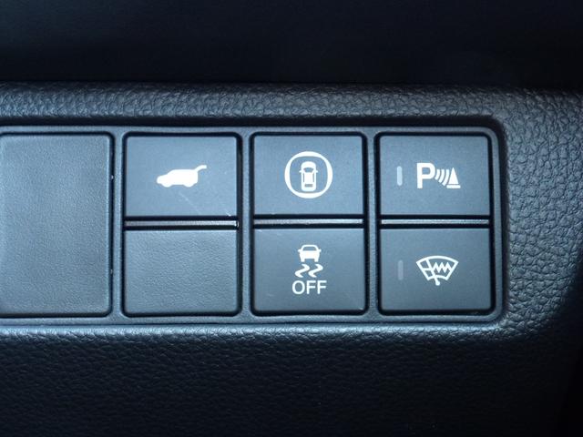 ヴェゼル e:HEVZ 純正9インチナビ ナビ連動ドライブレコーダー前後 パーキングセンサー パワーテールゲート 革巻きステアリング パドルシフト シートヒーター ETC 電子パーキングスイッチ CD/DVD(39枚目)