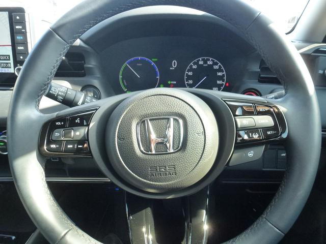 ヴェゼル e:HEVZ 純正9インチナビ ナビ連動ドライブレコーダー前後 パーキングセンサー パワーテールゲート 革巻きステアリング パドルシフト シートヒーター ETC 電子パーキングスイッチ CD/DVD(42枚目)