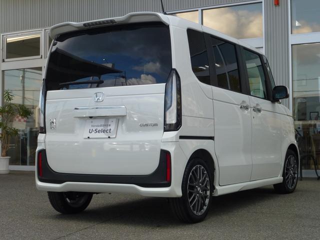 Ｎ－ＢＯＸカスタム ターボ　弊社元試乗車　純正８インチナビ　両側パワースライドドア　パドルシフト　パーキングセンサー　シートヒーター電子パーキングスイッチ　純正ドライブレコーダー前後単体　Ｂｌｕｅｔｏｏｔｈ　バックカメラ（8枚目）