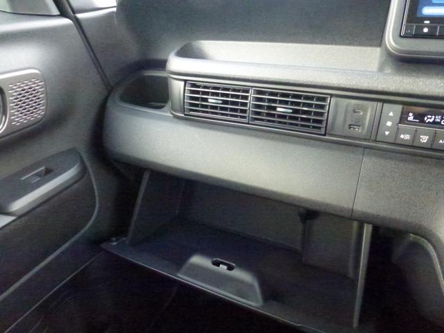 Ｎ－ＢＯＸカスタム ターボ　弊社元試乗車　純正８インチナビ　両側パワースライドドア　パドルシフト　パーキングセンサー　シートヒーター電子パーキングスイッチ　純正ドライブレコーダー前後単体　Ｂｌｕｅｔｏｏｔｈ　バックカメラ（26枚目）