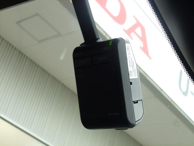 ステップワゴン ｅ：ＨＥＶスパーダプレミアムライン　純正ギャザズナビゲーション１１．４インチ、フルセグＴＶ、ＡｐｐｌｅＣａｒｐｌａｙ、Ｍラック、ＢＴＭ、ＵＳＢ、ＣＤ／ＤＶＤ、マルチビューカメラ、ナビ連動前後ドライブレコーダー、１５．６インチリヤモニ（7枚目）