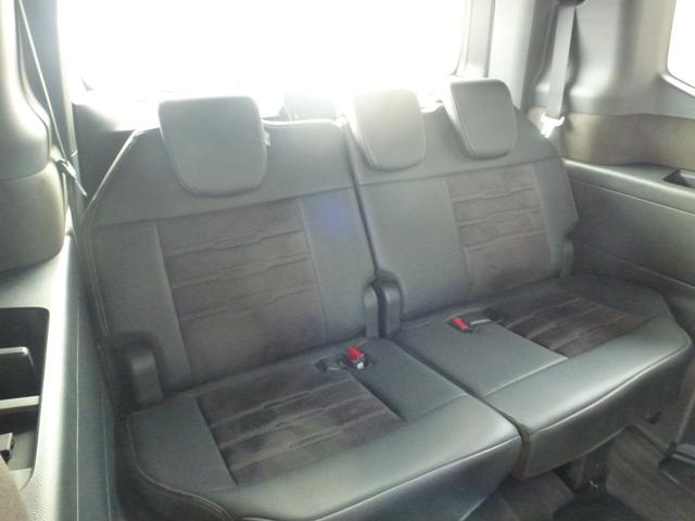 ステップワゴン ｅ：ＨＥＶスパーダプレミアムライン　純正ギャザズナビゲーション１１．４インチ、フルセグＴＶ、ＡｐｐｌｅＣａｒｐｌａｙ、Ｍラック、ＢＴＭ、ＵＳＢ、ＣＤ／ＤＶＤ、マルチビューカメラ、ナビ連動前後ドライブレコーダー、１５．６インチリヤモニ（12枚目）